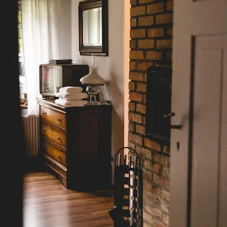 Chata Na Zielonym Wzgorzu Garcz Exteriér fotografie